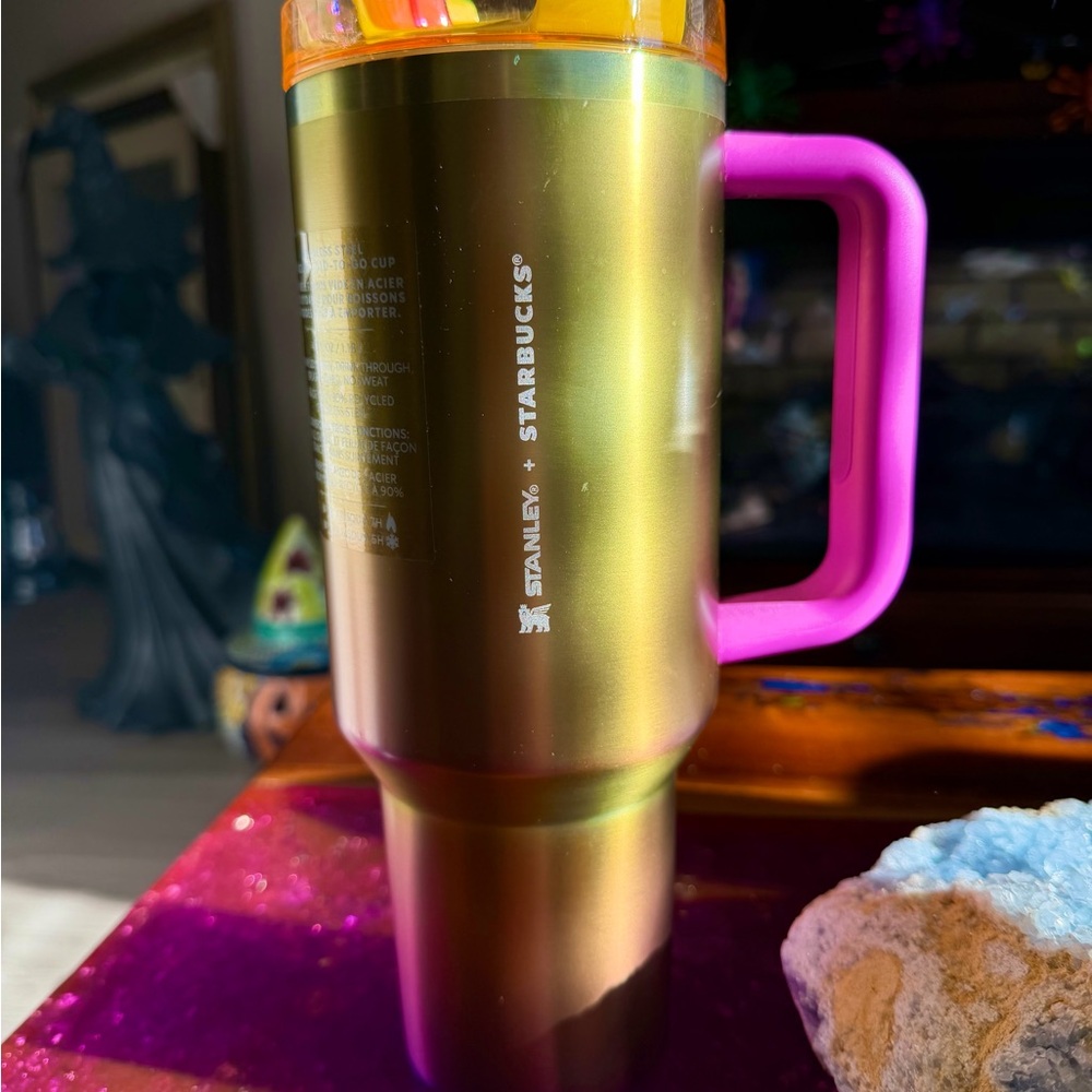 Stanley X Starbucks Sunset Gradient